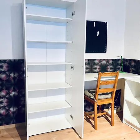 Om Moderne Mit Wlan, Geteiltem Bad Und Kueche In Apartment Stadtilm